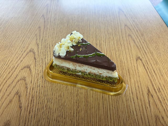 Dubai Chocolate Cheesecake.